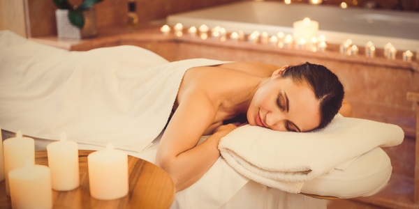 Riverday spa provides both spa and body massage 